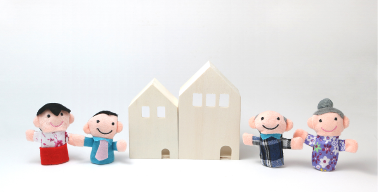 二世帯住宅のイメージ人形