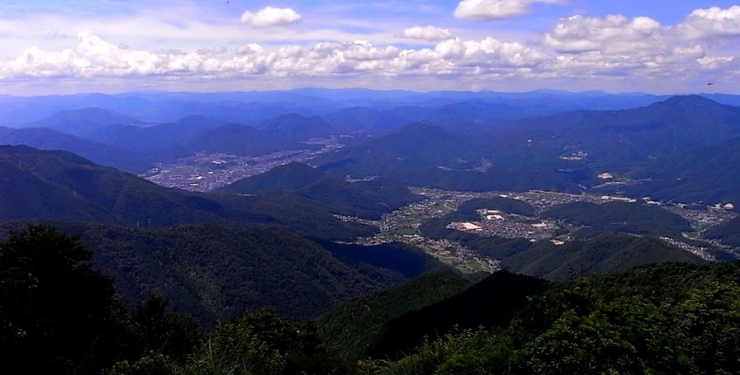 白木山の広大な風景